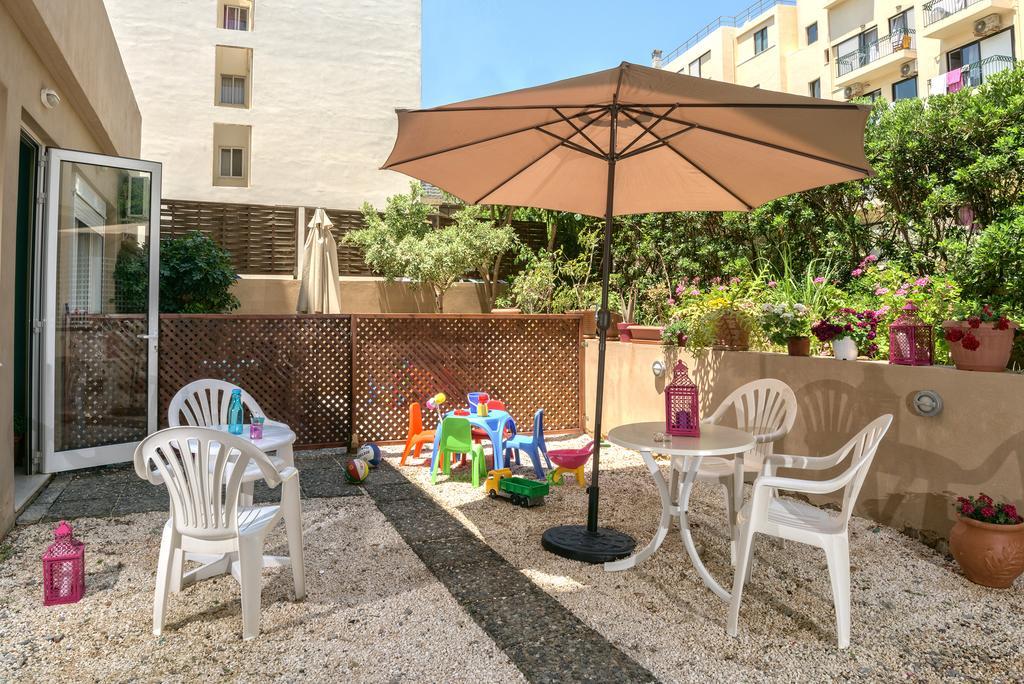 Aloe Apartments Rethymno  ภายนอก รูปภาพ