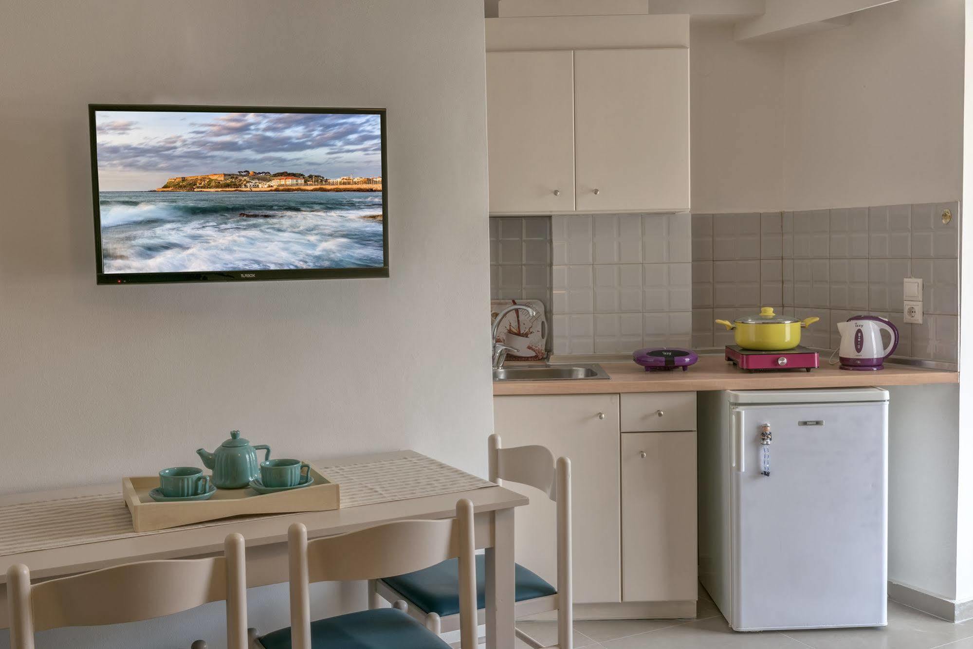 Aloe Apartments Rethymno  ภายนอก รูปภาพ